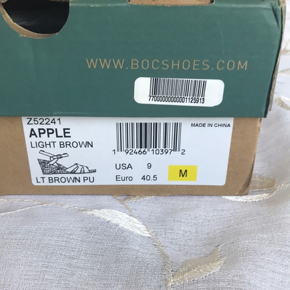 B.O.C Apple Cork Wedge Sandal - Picture 14 of 16